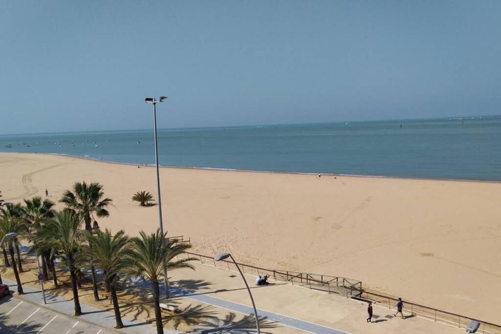 Apartamento En Primera Linea De Playa Sanlúcar de Barrameda Esterno foto